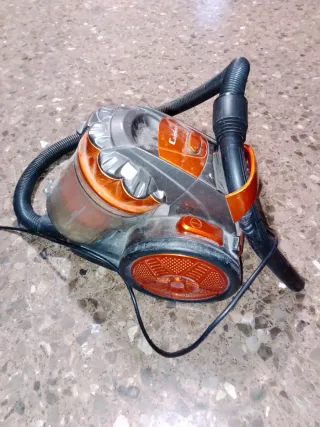 Aspiradora Comelec Naranja