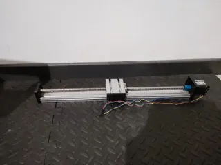 Actuador de carril guia 50cm con motor stepper