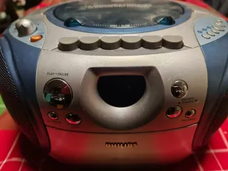 Radio CD Philips AZ1140