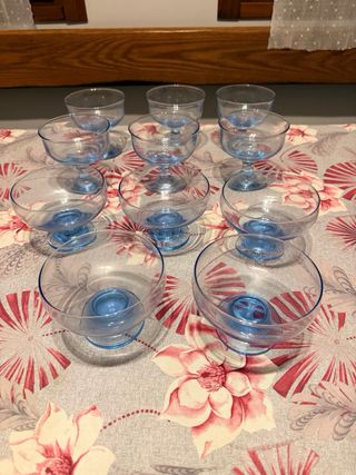 Servizio 11 coppe dessert blu trasparenti