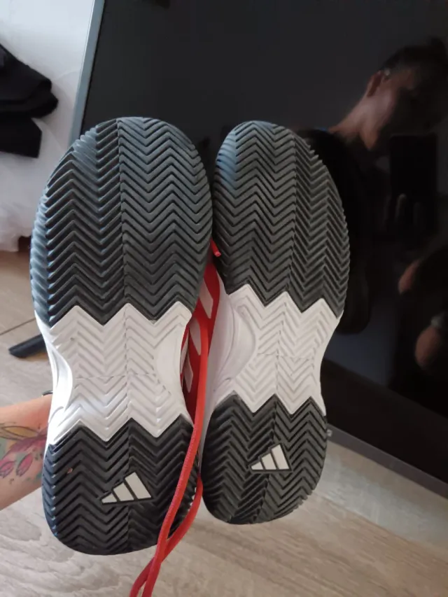 Zapatillas pádel Adidas rojas