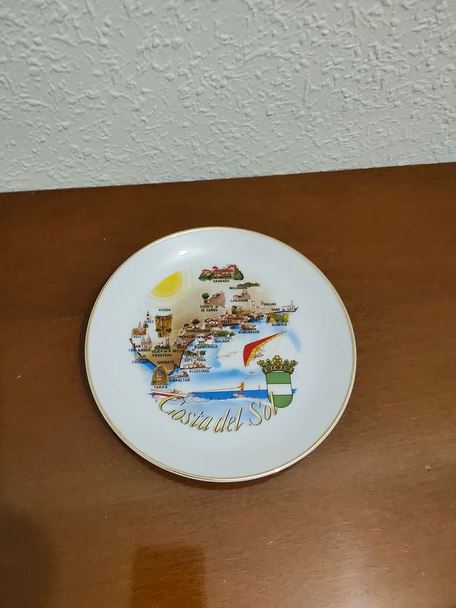 Plato decorativo porcelana Costa del Sol