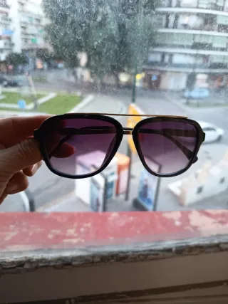 Gafas de sol Carrera negras y moradas