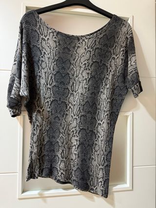 Jersey Blanco estampado serpiente