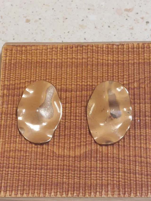 Pendientes clip dorados