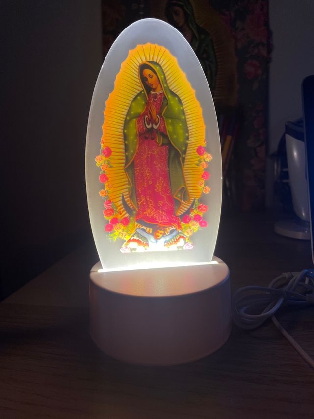 Lámpara Virgen de Guadalupe LED