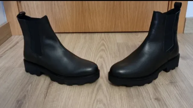 Botines piel estilo Chelsea negros