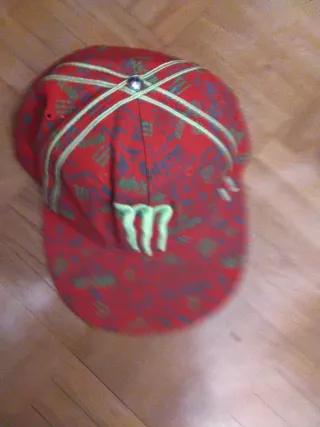 Gorra Monster Energy Roja y Verde