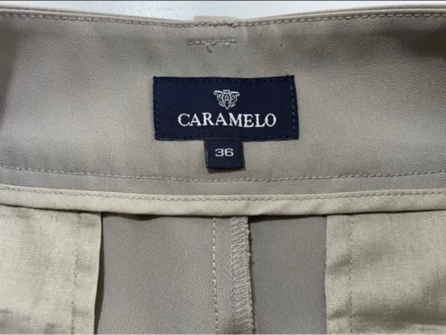 Pantalones beige de vestir