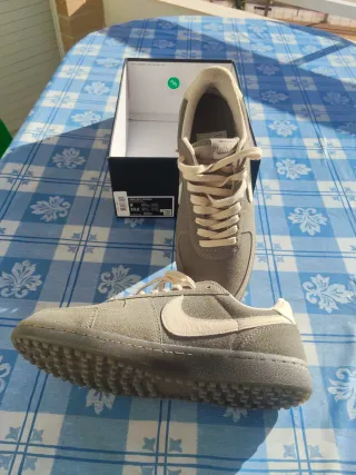 Zapatillas Nike Air Force 1 grises talla 42.5