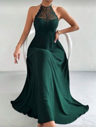 Vestido verde largo encaje halter