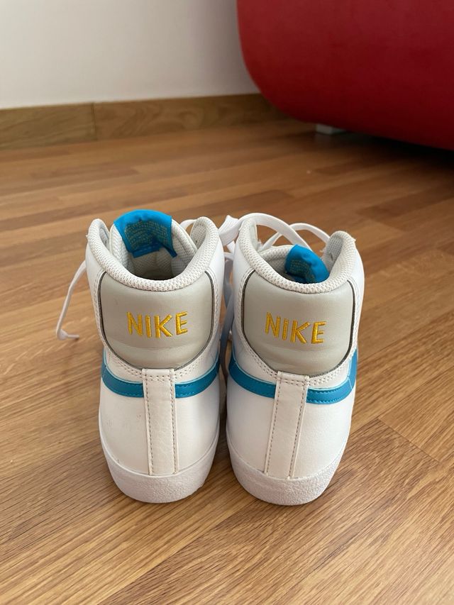 Nike Blazer MID 77 Zapatillas