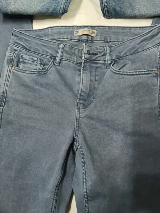 Lote 2 Vaqueros Zara Talla S/36