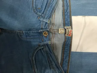 Lote 2 Vaqueros Zara Talla S/36