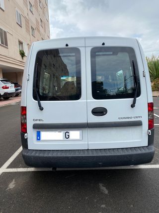 Opel Combo 2010