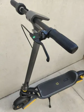 Cecotec Bongo GS50 Patinete Eléctrico