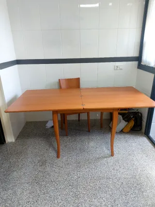 Mesa de comedor extensible madera