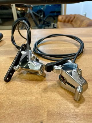 Frenos Carretera/Gravel SRAM RED