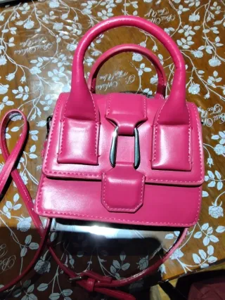 Bolso rosa pequeño