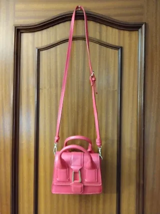 Bolso rosa pequeño