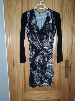 Lote 2 vestidos y 1 blusa