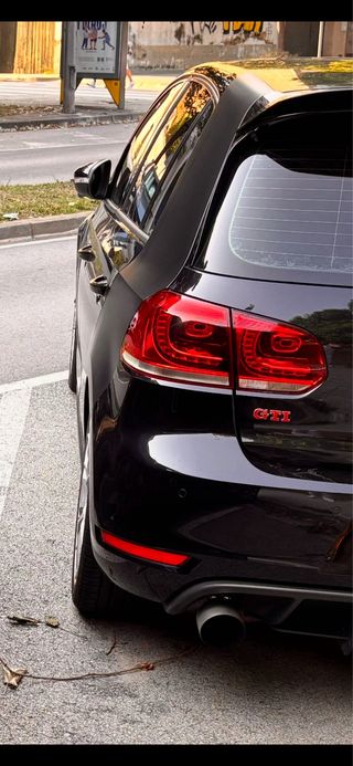 GOLF GTI DSG6 2011 Negociable acepto cambios