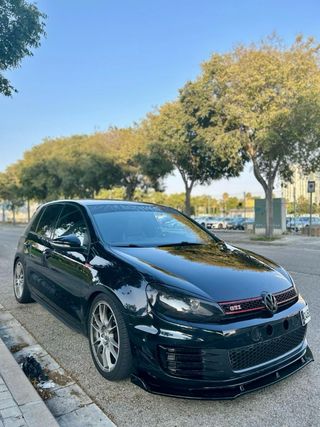 GOLF GTI DSG6 2011 Negociable acepto cambios