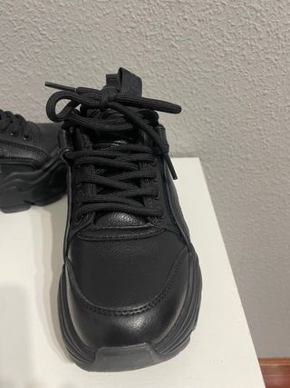 Buffalo negras plataforma