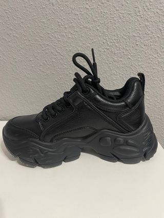 Buffalo negras plataforma