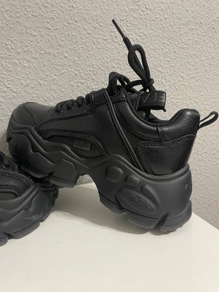 Buffalo negras plataforma