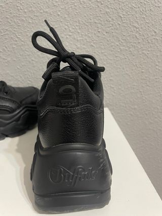 Buffalo negras plataforma