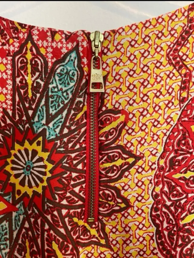 Vestido estampado multicolor talla M