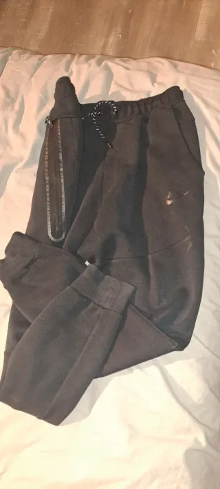 Chándal Nike Tech Negro Auténtico