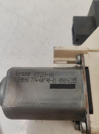 Audi 4l0959301 elevalunas tras izq q7 (4l) 217794