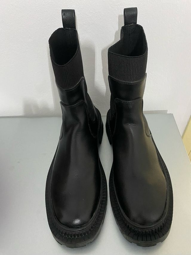 Botín calcetín plataforma track Mango negro