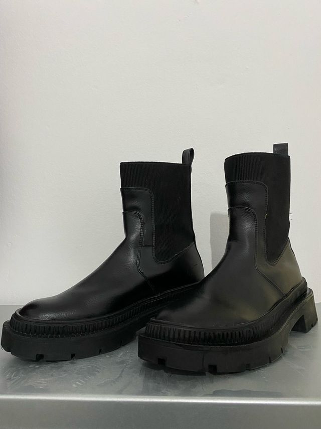 Botín calcetín plataforma track Mango negro