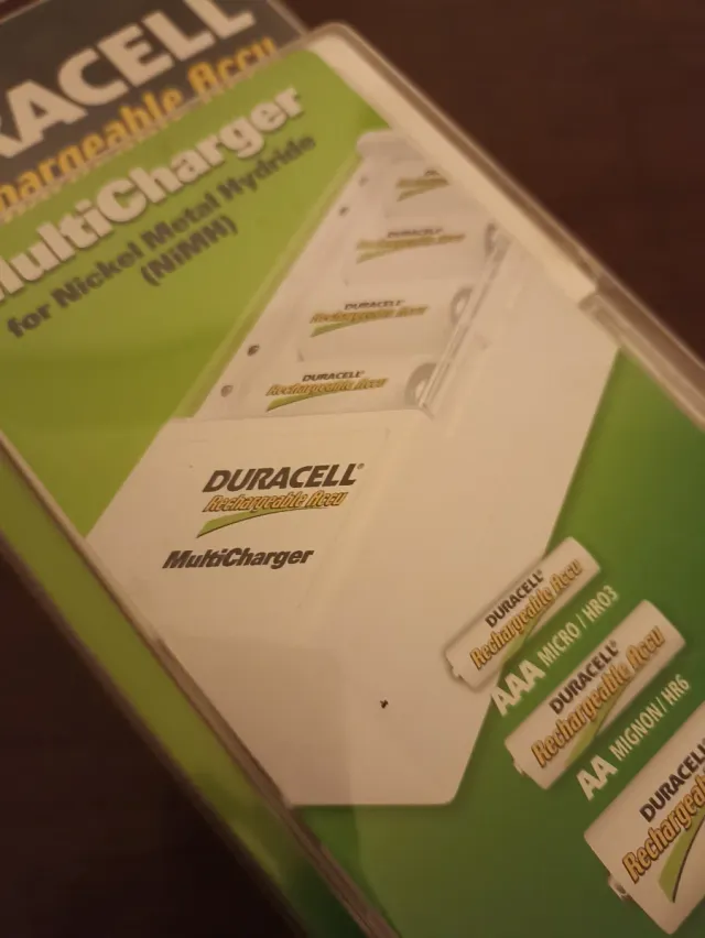 Cargador Pilas Duracell MultiCharger NiMH