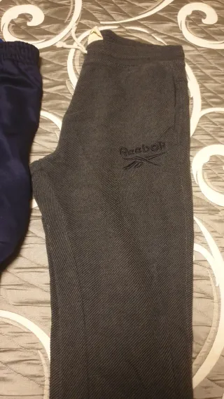 Pantalones de chándal Nike (Azul)y Reebok (gris)