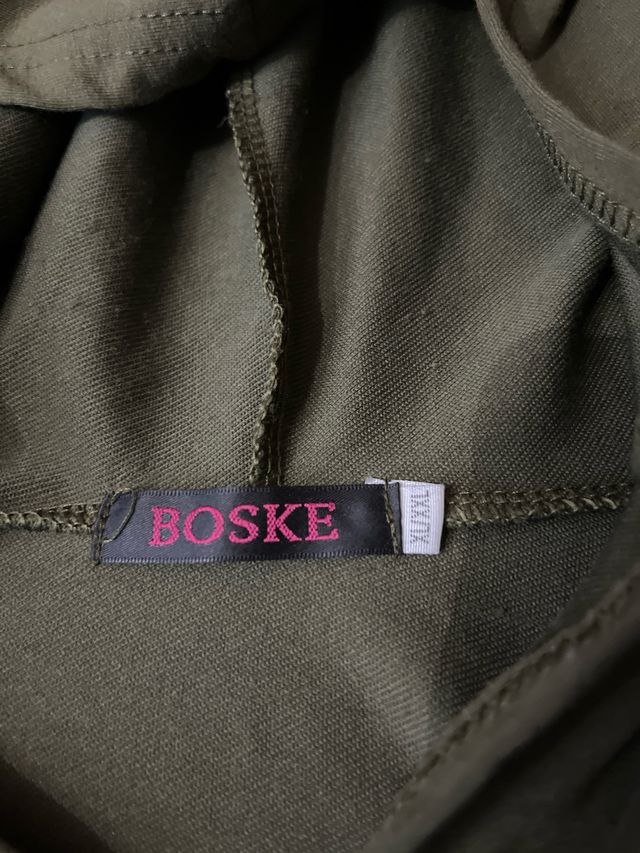 Sudadera verde con símbolo de la paz lentejuelas