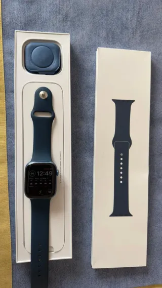 Oferta Apple Watch 7 Aluminio Azul 45  mm