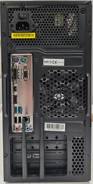 PC Sobremesa i7 + 32gb RAM + Extras / Impecable