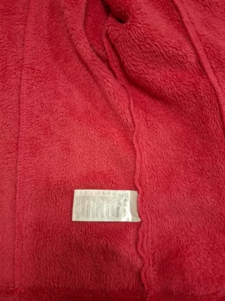 Chaqueta polar con capucha rosa talla M