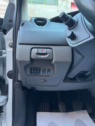 RENAULT SCENIC PREMIUM FULL EQUIP