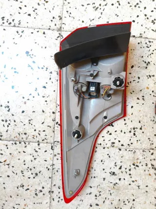 Piloto Trasero Ford Focus 2015