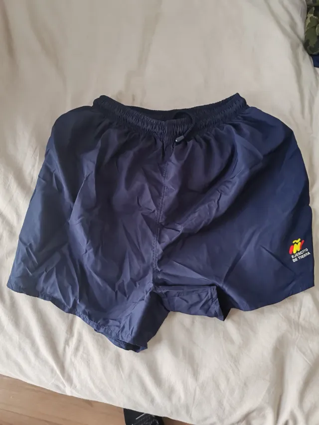 Pantalón corto militar deportivo azul