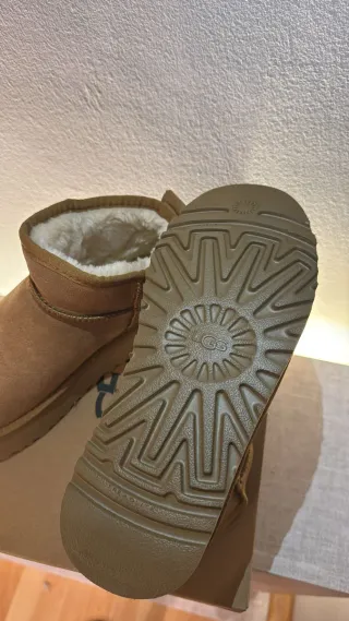 Botas UGG Classic Marrones