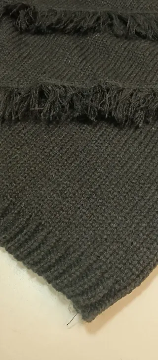 Jersey de punto negro con flecos Talla S