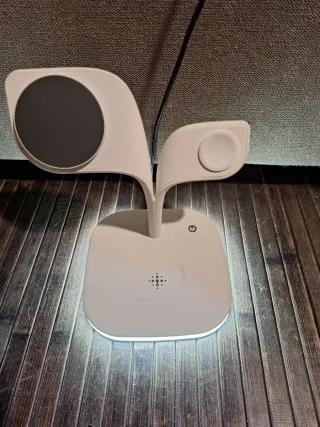 Cargador Inalámbrico Luminoso 5 en 1 para Apple