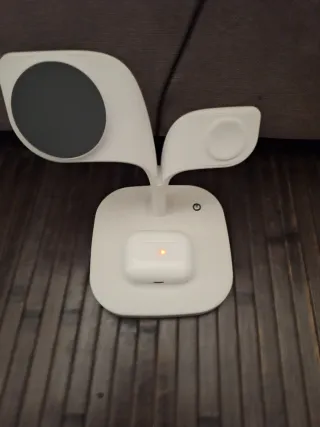 Cargador Inalámbrico Luminoso 5 en 1 para Apple