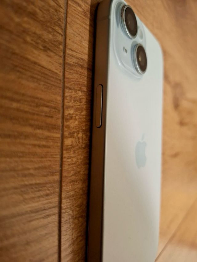 iPhone 15 128GB Azul